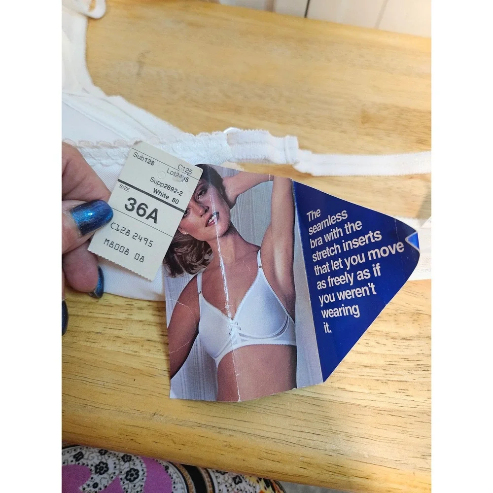 Vintage JCPenney White Wireless Seamless Bra 36A Lace Trim Style 2495 NWT